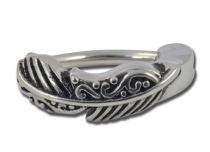 Steel Banana with Feather Pattern Hinge | Itc