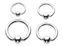 Steel ring with ball | Itc