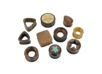 Pack of 10 Horn and Bone plugs | Itc.